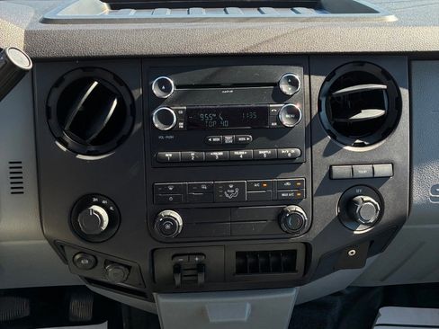 Used 2016 Ford F350 XL w/ Power Equipment Group image 13