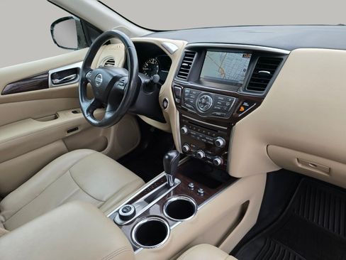 Used 2016 Nissan Pathfinder Platinum AWD/4WD image 33