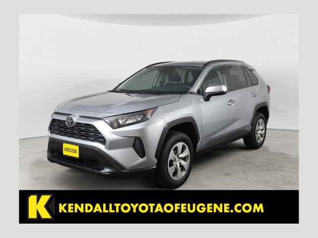 Used 2021 Toyota RAV4 LE AWD/4WD image 1