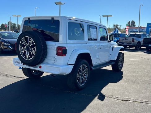 Used 2024 Jeep Wrangler High Altitude image 6