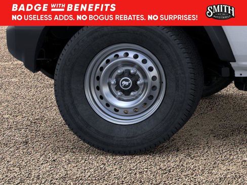 New 2025 Ford Bronco 4-Door image 22