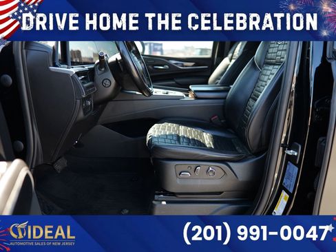 Used 2022 Cadillac Escalade ESV Sport Platinum AWD/4WD image 18