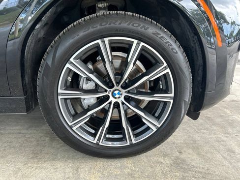 Used 2026 BMW X6 xDrive40i AWD/4WD image 22