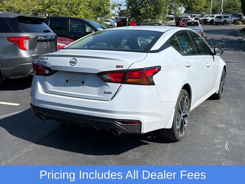 Used 2024 Nissan Altima 2.5 SR w/ SR Premium Package AWD/4WD image 5