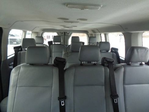 Used 2019 Ford Transit 350 XL RWD image 19