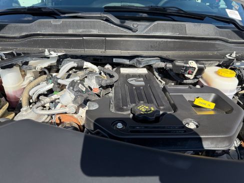 Used 2025 RAM 2500 Big Horn AWD/4WD image 26