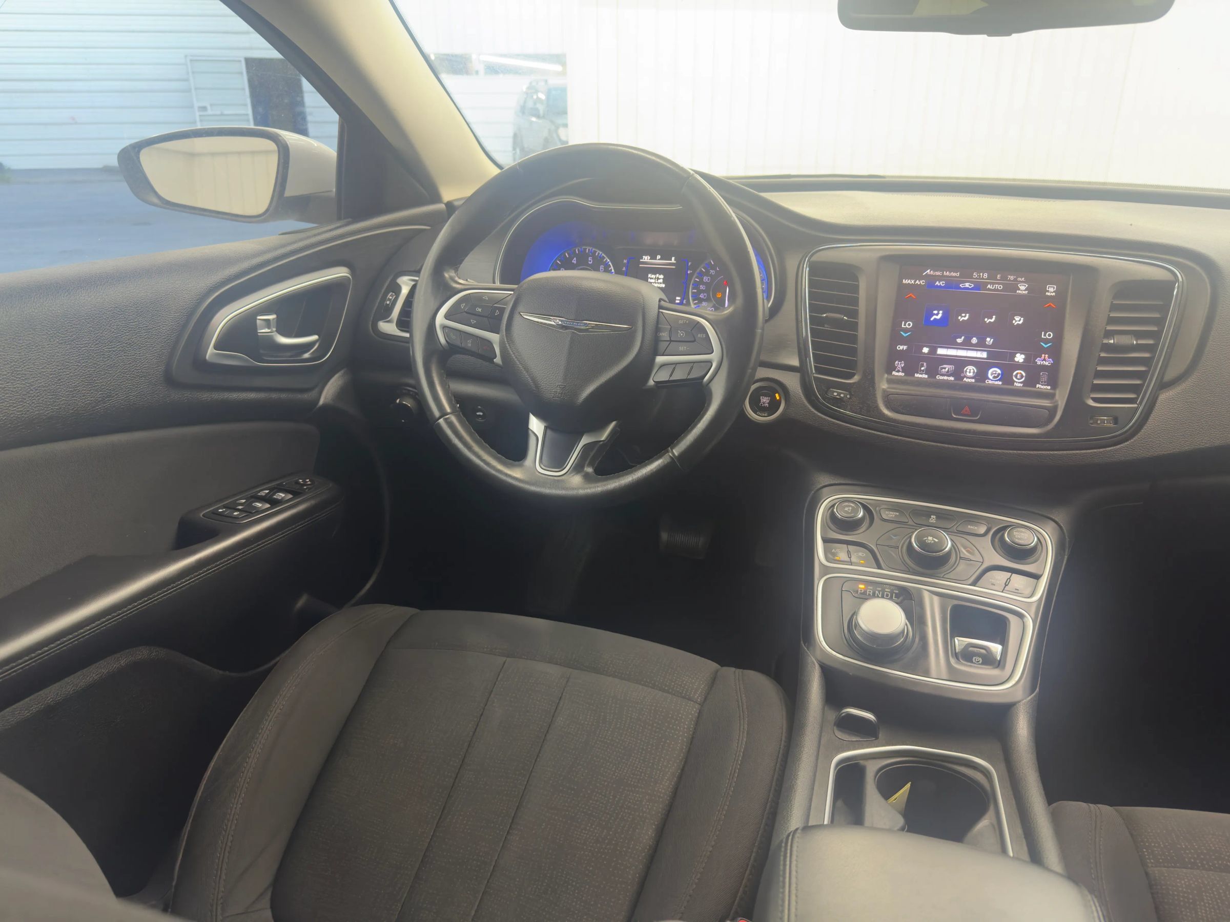 Used 2015 Chrysler 200 Limited w/ Convenience Group FWD image 12