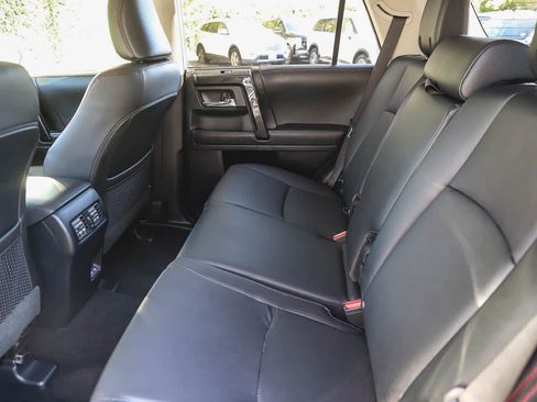 Used 2024 Toyota 4Runner TRD Off-Road Premium w/ Off Road Premium Plus Package AWD/4WD image 20