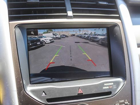 Used 2014 Ford Edge SEL w/ Equipment Group 205A AWD/4WD image 32