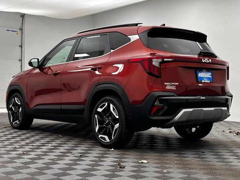 Used 2024 Kia Seltos SX image 10