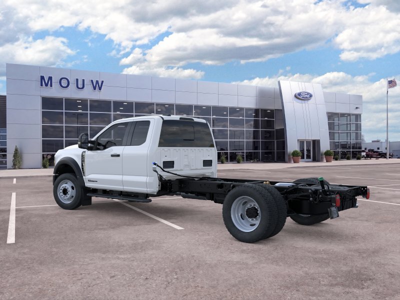 New 2026 Ford F550 4x4 SuperCab Super Duty image 4