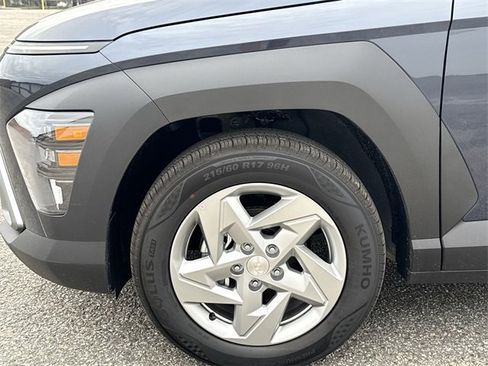 New 2026 Hyundai Kona SE image 10