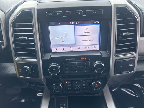 Used 2019 Ford F250 Lariat w/ Chrome Package image 23