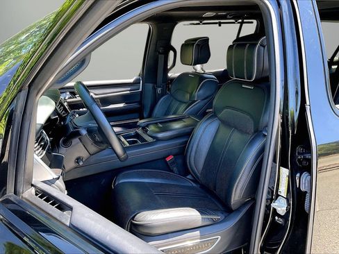 Certified 2024 Jeep Grand Wagoneer L Series II w/ Quick Order Packagew 28T AWD/4WD image 23