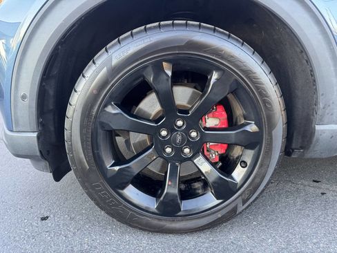 Used 2020 Ford Explorer ST w/ ST Street Pack image 20