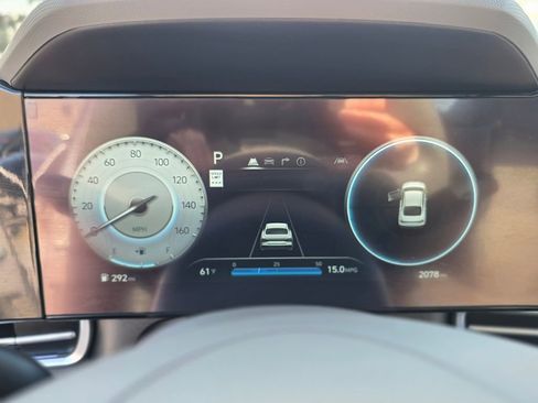 Certified 2024 Hyundai Elantra SEL image 20