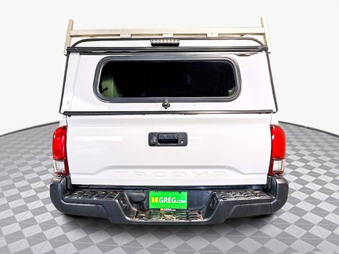 Used 2022 Toyota Tacoma SR image 41