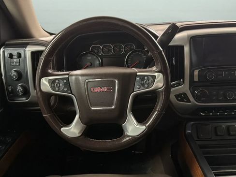 Used 2018 GMC Sierra 1500 SLT AWD/4WD image 10