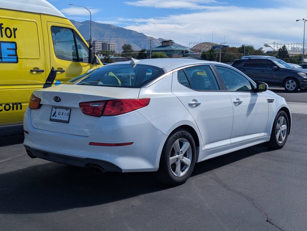 Used 2015 Kia Optima LX FWD image 4