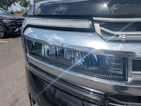 Used 2024 Ford Expedition Max Platinum image 22