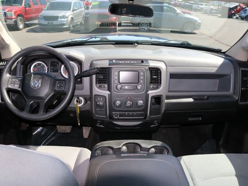 Used 2018 RAM 2500 Tradesman w/ Chrome Appearance Group AWD/4WD image 14