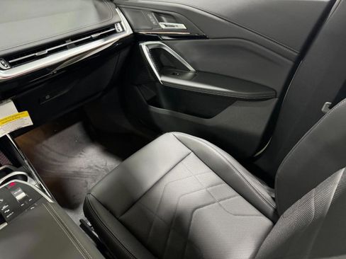 Used 2026 BMW X1 xDrive28i w/ Technology Package image 16