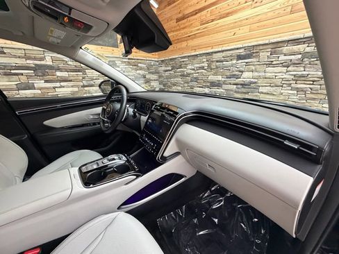 Certified 2024 Hyundai Tucson Limited image 13