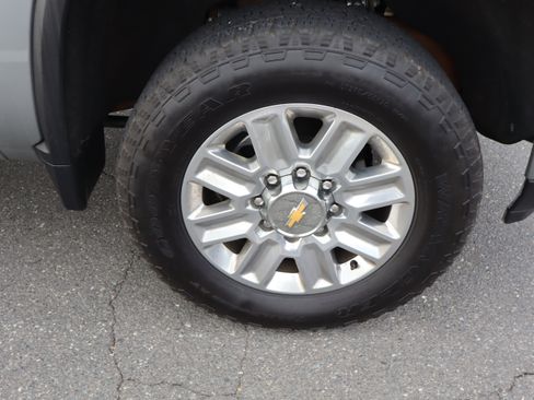 Certified 2025 Chevrolet Silverado 2500 High Country w/ Technology Package image 38