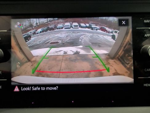 Used 2021 Volkswagen Jetta SEL Premium image 23