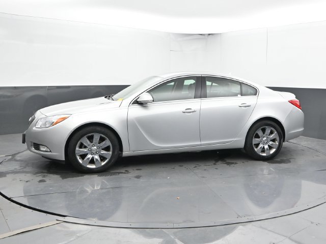 Used 2012 Buick Regal Leather FWD image 8