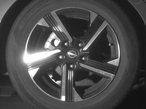Used 2025 Nissan Sentra SV FWD image 18