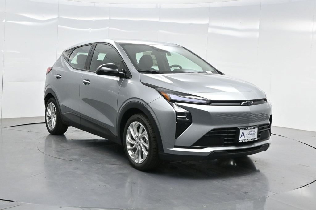 Used 2027 Chevrolet Bolt LT w/ Comfort Package FWD image 70
