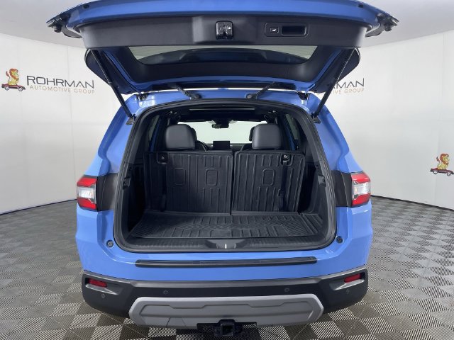 Used 2025 Honda Pilot TrailSport image 40
