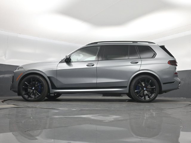 Used 2025 BMW X7 M60i w/ Executive Package AWD/4WD image 15