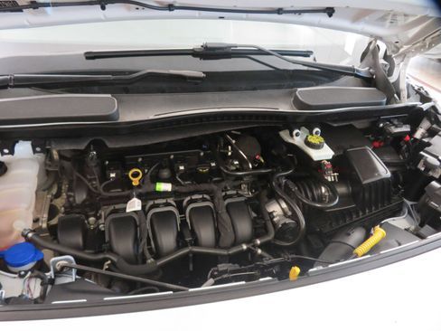 Used 2020 Ford Transit Connect XL image 58