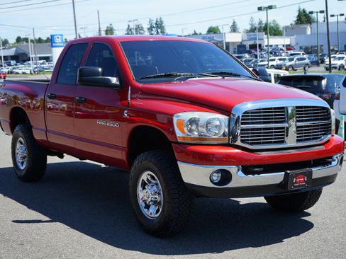 Used 2006 Dodge Ram 2500 Truck SLT w/ Trailer Tow Group AWD/4WD image 7