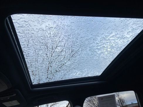 Certified 2025 Subaru Forester Premium image 54