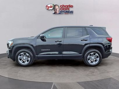Used 2026 GMC Terrain Elevation