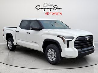 Used 2025 Toyota Tundra SR5 w/ SR5 Convenience Package AWD/4WD video 1