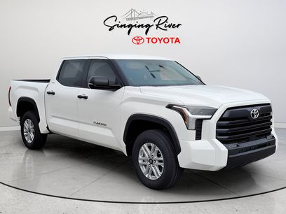 Used 2025 Toyota Tundra SR5 w/ SR5 Convenience Package