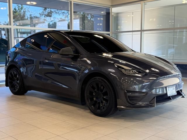 Used 2022 Tesla Model Y Long Range AWD/4WD image 6
