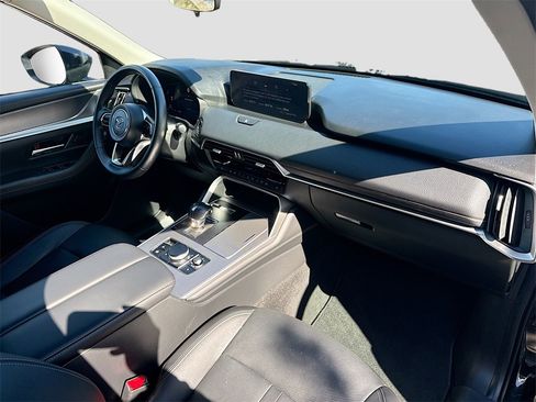 Used 2024 MAZDA CX-90 Plug-In Hybrid w/ Preferred image 33