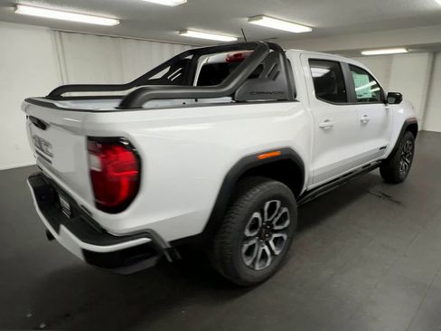 New 2025 GMC Canyon AT4 w/ Nightfall Edition image 43