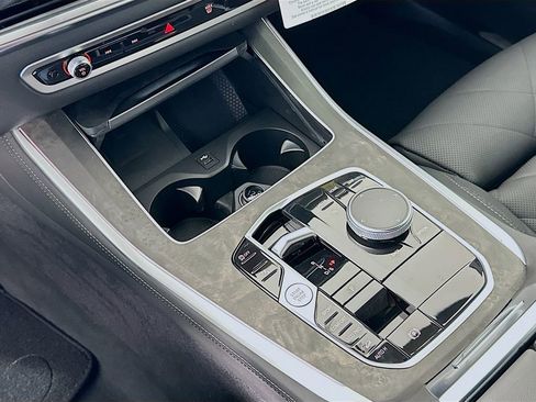 New 2026 BMW X5 xDrive40i w/ Climate Comfort Package image 15