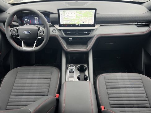 New 2026 Ford Explorer ST-Line w/ Premium Package image 2