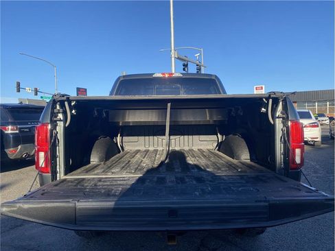 Used 2018 Ford F150 Lariat image 7