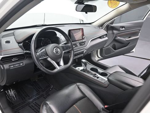 Used 2022 Nissan Altima 2.5 SR w/ Midnight Edition Package AWD/4WD image 18
