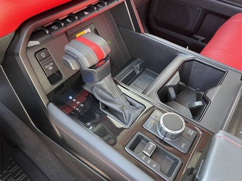 Used 2022 Toyota Tundra TRD Pro AWD/4WD image 25