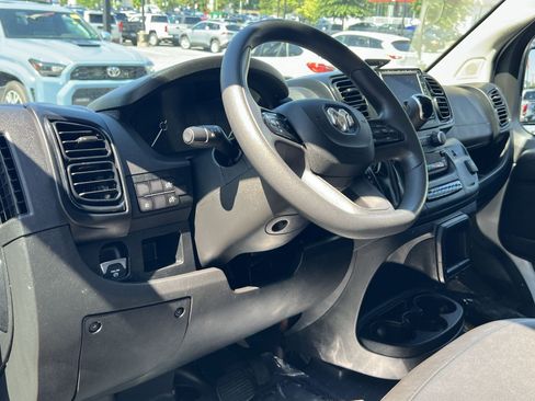 Used 2025 RAM ProMaster 2500 w/ Convenience Group FWD image 20