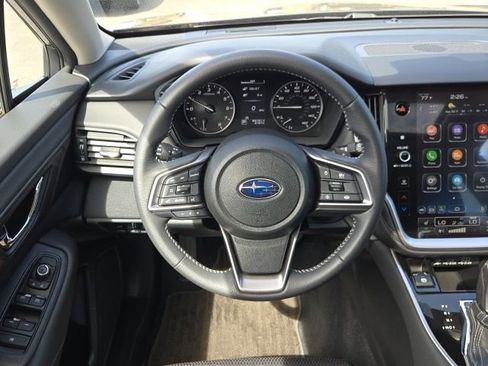 Certified 2025 Subaru Outback Premium AWD/4WD image 2